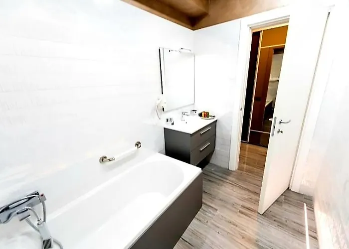 White Tower - Nord Appartement